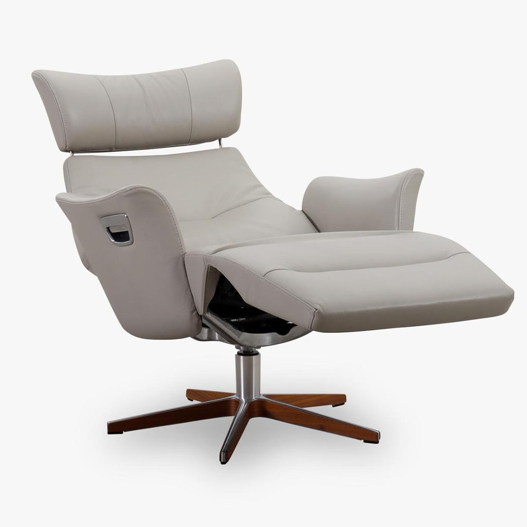 Fernsehsessel Beyoung mit Fussteil in Leder Nappa cement